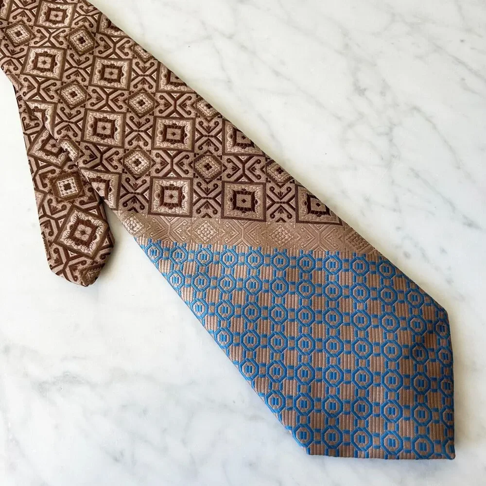 True Vintage 60s Wide Tie Geometric Blue Tan Brown Di Chianti Neck Tie 4.5 x 55